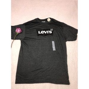 Men’s Levi’s T-Shirt